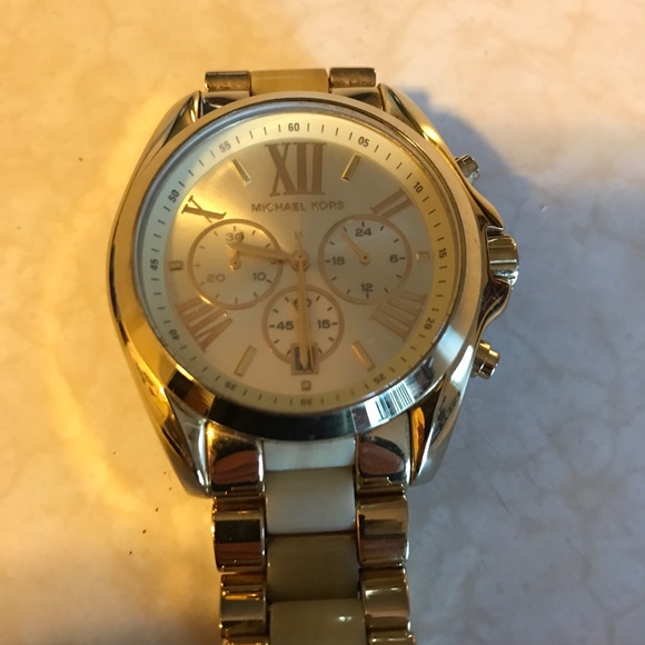 Michael Kors Bradshaw Watch MK 5722 - Picture 2 of 5